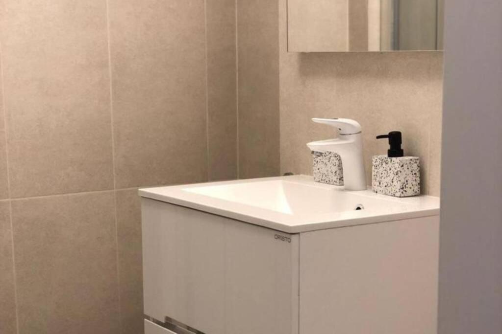 Apartament Downtown Chic Jassy Zewnętrze zdjęcie