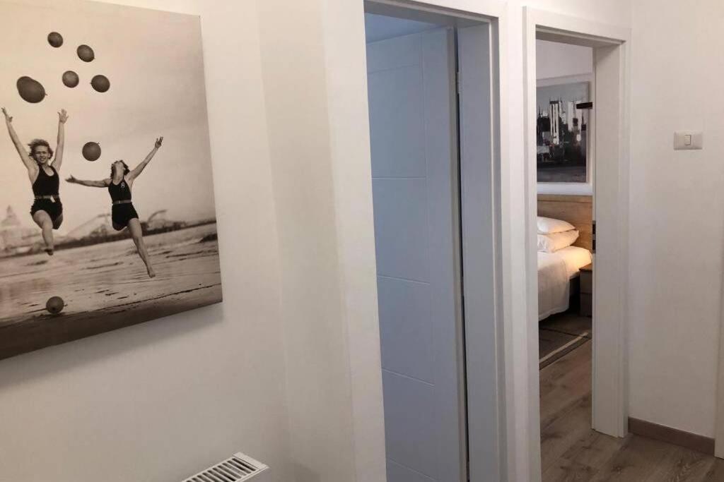 Apartament Downtown Chic Jassy Zewnętrze zdjęcie