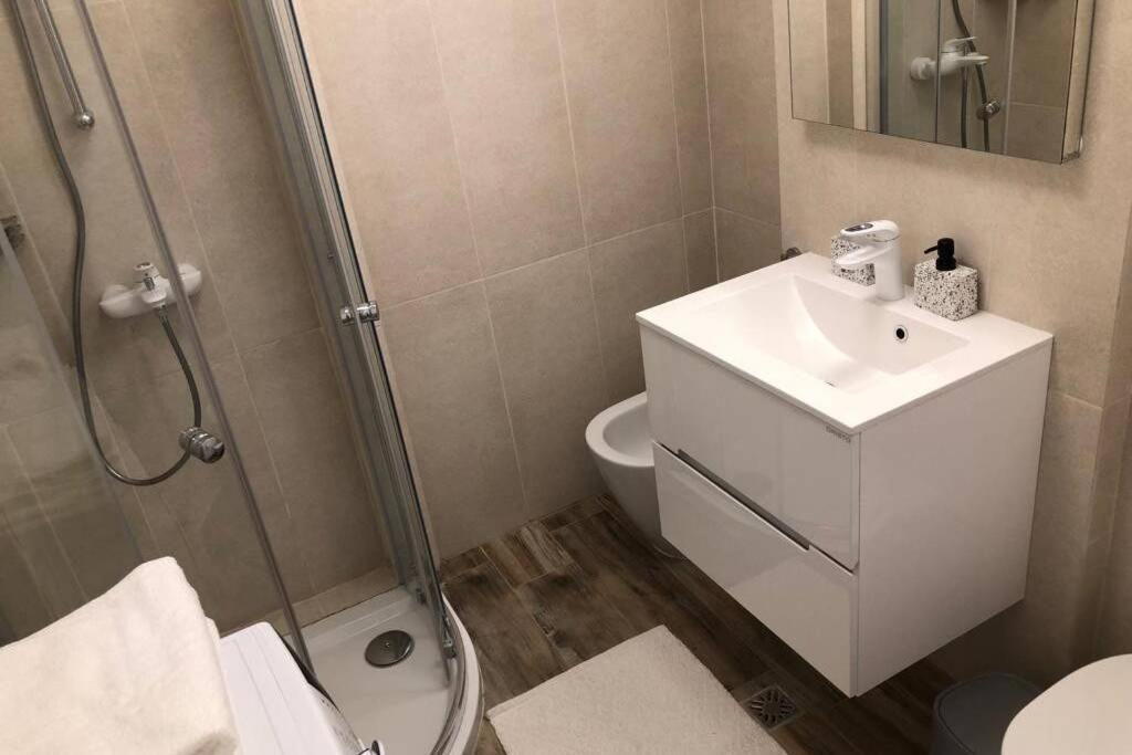 Apartament Downtown Chic Jassy Zewnętrze zdjęcie